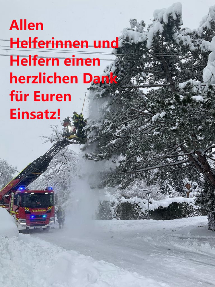 Fürstenfeldbruck/Bayern: Schneehaufen will jeder loswerden