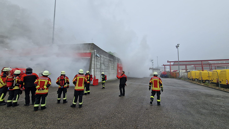 Lehrgang für Brandbekämpfung in Tunneln und Tiefgaragen in der Schweiz -01