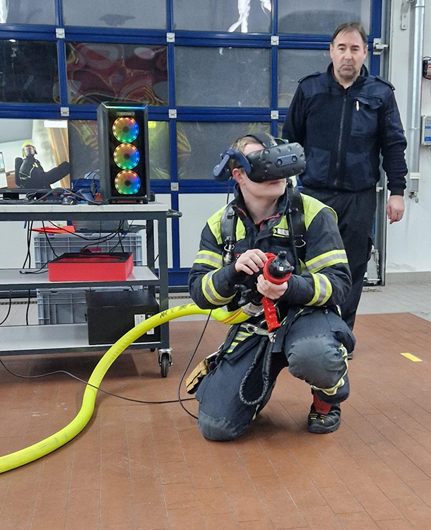 Virtuelles Training der Feuerwehren für die Innenbrandbekämpfung